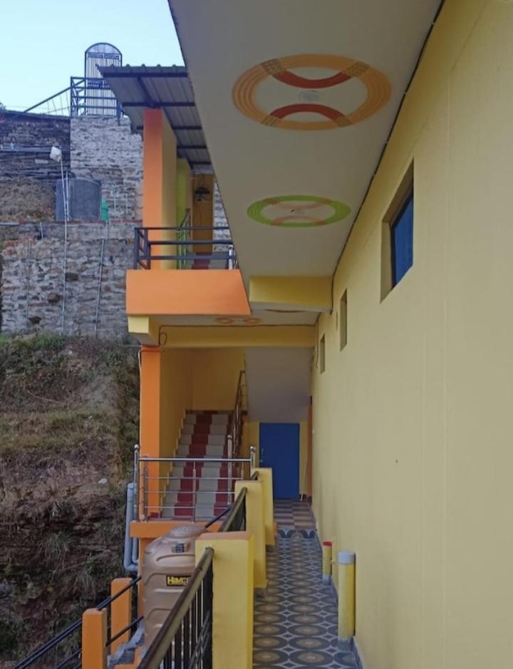 Goodwill Home Stay Almora Buitenkant foto